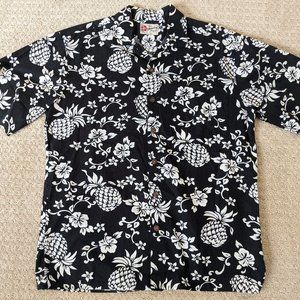 Men's Hilo Hattie Medium Hawaiian Shirt w/Pocket - Made in Hawaii (A279)